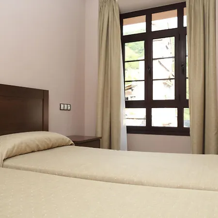 Otel Restaurante Casa Pipo 3*