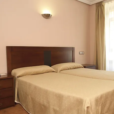 Hotel Restaurante Casa Pipo Tuña