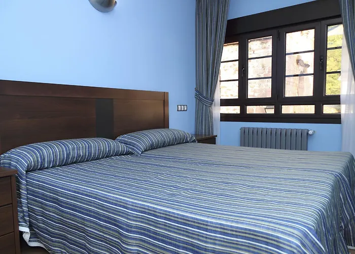 מלון Restaurante Casa Pipo 3*